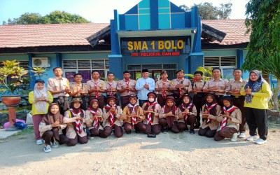 Pelepasan anggota Ekskul Pramuka SMAN 2 Dumai untuk mengikuti Kemah Akbar Se-Kabupaten Deli Serdang