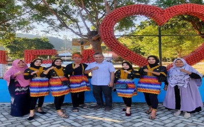 Ekskul Tari SMAN 2 Dumai Mengikuti Roadshow HUT ke-16 TVRI SUMUT